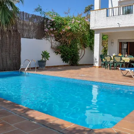 Paradise Villa *