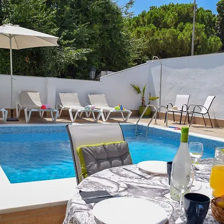 Paradise Villa *
