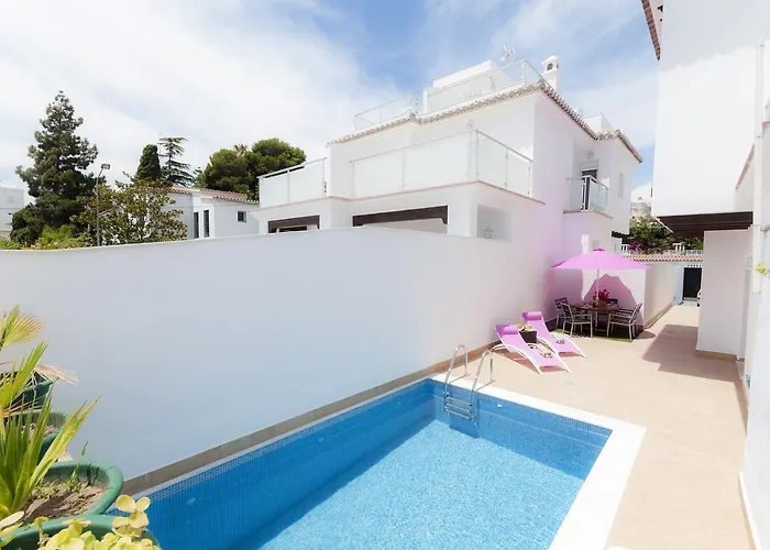 Villa Paradise *