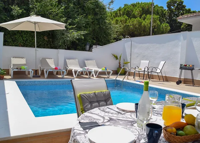 Paradise Villa *