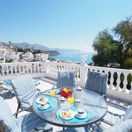 Paradise Willa Nerja